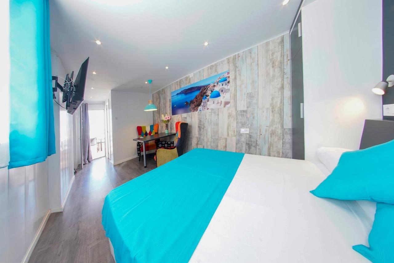 Sunsands Atico Playa76 Carihuela Torremolinos Exteriör bild