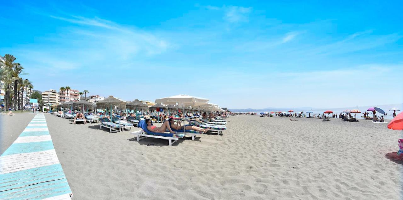Sunsands Atico Playa76 Carihuela Torremolinos Exteriör bild